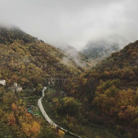 Casa Ai Piedi Della Riserva Naturale Pettorano sul Gizio Luaran gambar